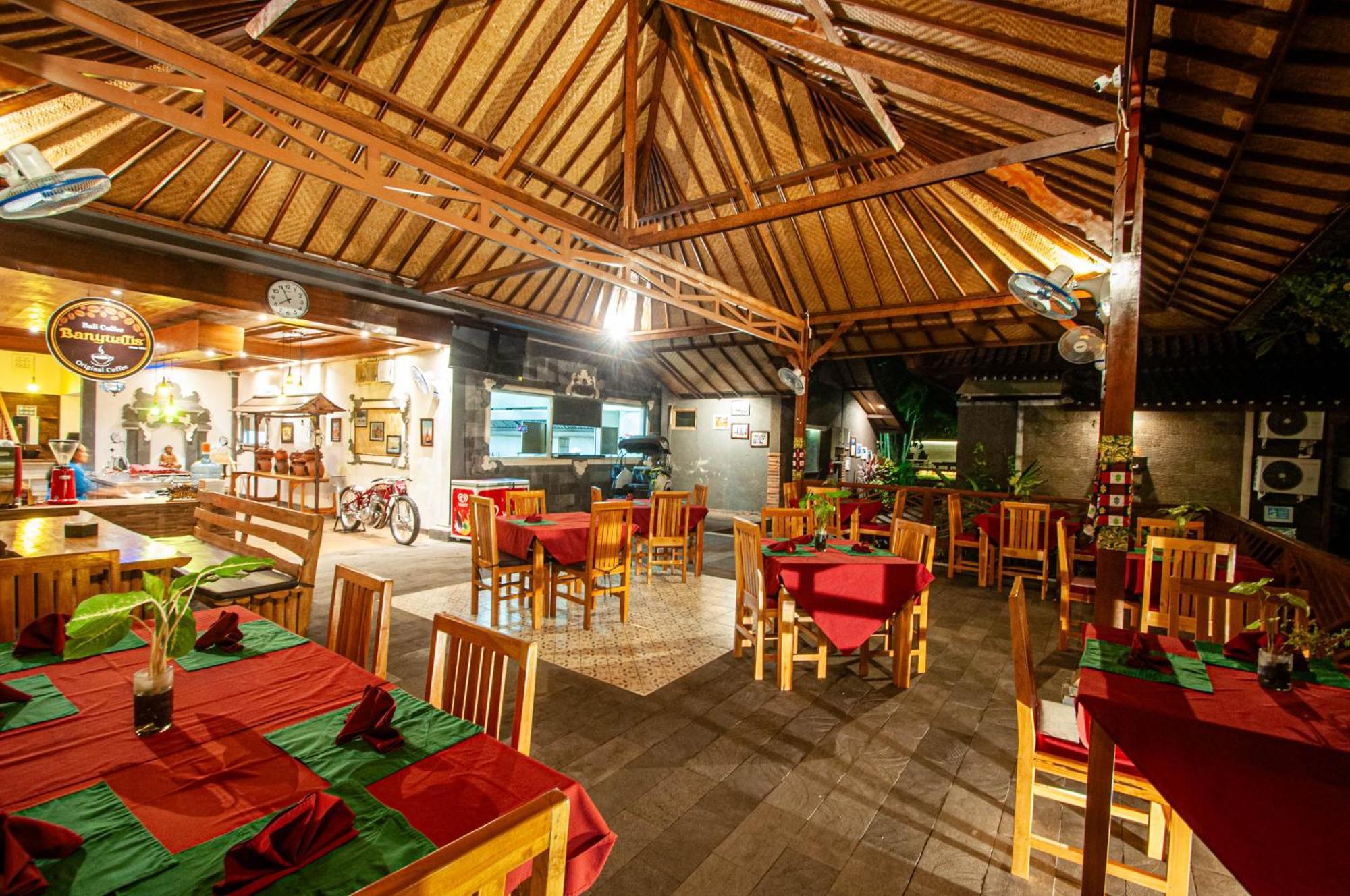 Kubuku Eco Dive Lodge And Yoga Пемутеран Екстер'єр фото